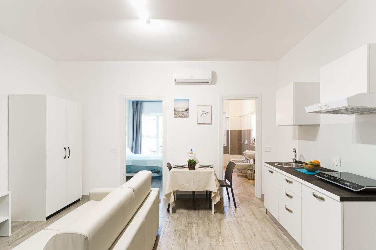 Aparthotel Le Marine Бішельє Екстер'єр фото